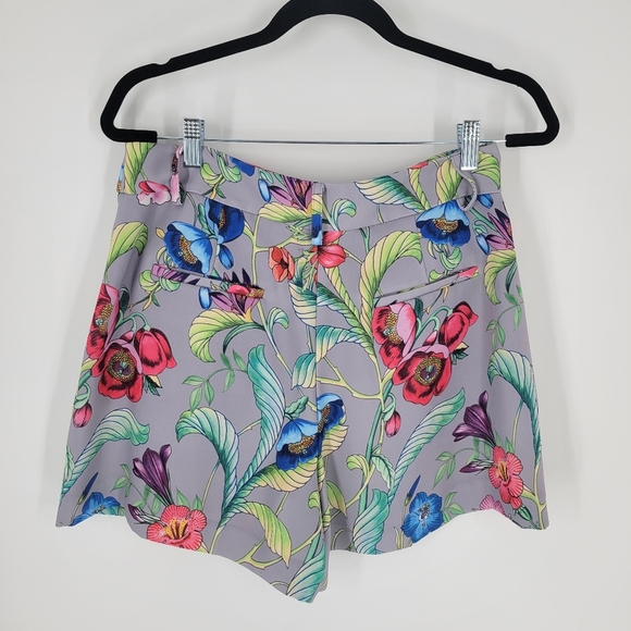 Ann Taylor Shorts Womens 8 Tropical Floral Pleated Flowy Pockets Dressy Drapey - Picture 3 of 4